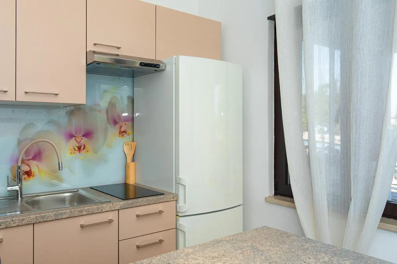 Apartments Diver Krk Town 0*,